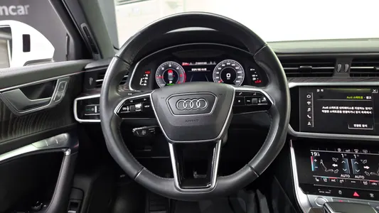 Audi A6 (C8) 40 TDI 2020 12