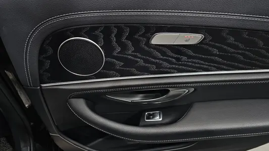 Mercedes-Benz E-Class W213 E220d 4MATIC AMG Line 2021 30