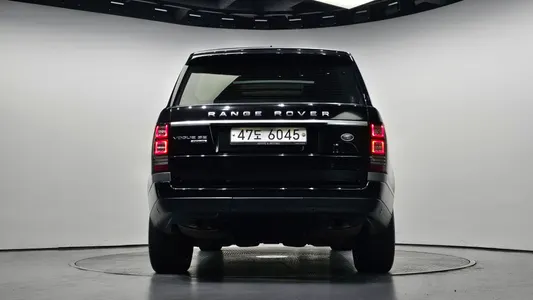 Land Rover 4 4.4 SDV8 Vogue SE 2017 4