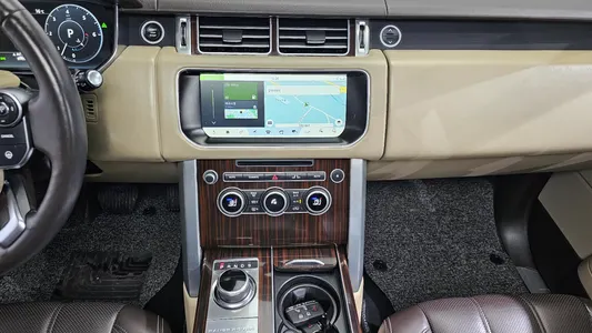 Land Rover 4 4.4 SDV8 Vogue SE 2017 15