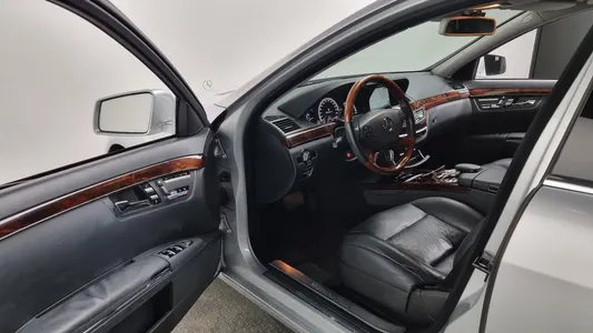 Mercedes-Benz S-Class W221 S350L 2010 12