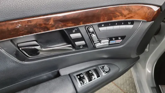 Mercedes-Benz S-Class W221 S350L 2010 13