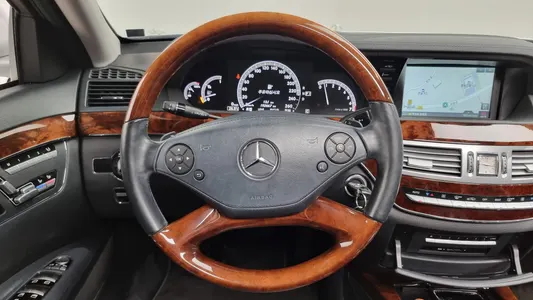 Mercedes-Benz S-Class W221 S350L 2010 14