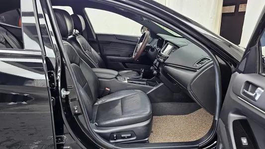 Kia K7 VG350 2009 11