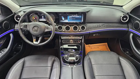 Mercedes-Benz E-Class W213 E200 2017 7