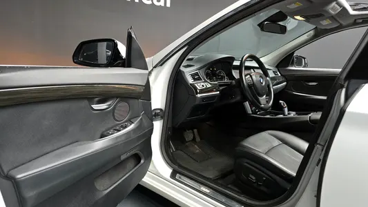 BMW 5 Series GT (F07) GT ED Edition 2014 11