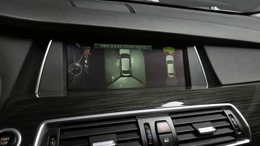 BMW 5 Series GT (F07) GT ED Edition 2014 15