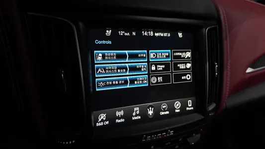 Maserati 르반떼 3.8 2020 16