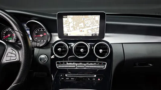 Mercedes-Benz C-Class W205 C200 2016 14