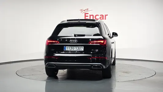 Audi Q5 (FY) 45 TFSI 2021 4