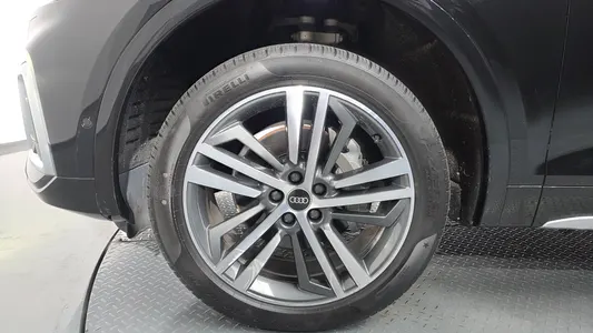 Audi Q5 (FY) 45 TFSI 2021 5