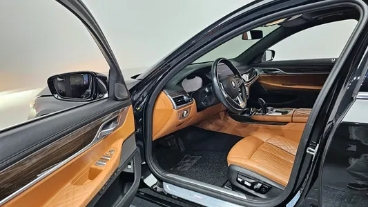 BMW 7 Series (G11) 730Ld xDrive 2020 11