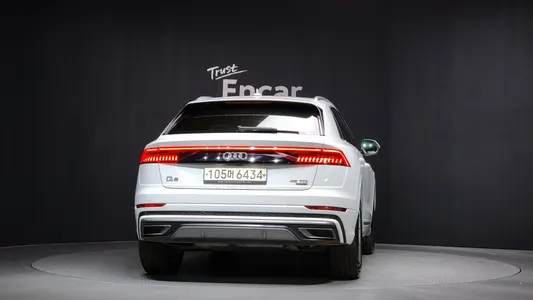 Audi Q8 (4M) 45 TDI 2020 4
