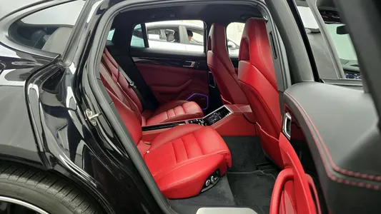 Porsche (971) 2.9 AWD E- 2020 12