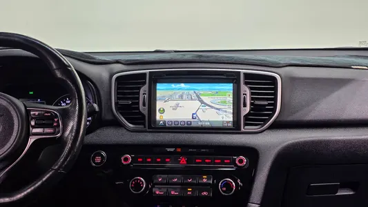 Kia 4 1.7 2WD 2016 16