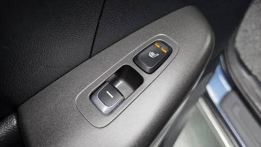 Kia 4 1.7 2WD 2016 18