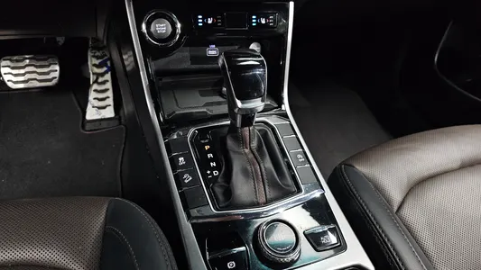 KG Mobility 뷰티풀 코란도 1.5 2WD C7 2021 9