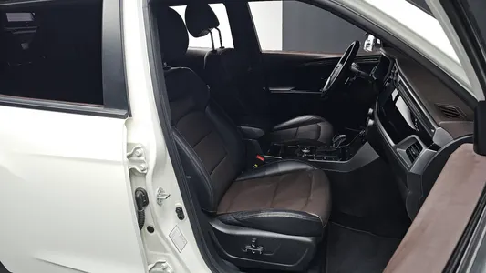 KG Mobility 뷰티풀 코란도 1.5 2WD C7 2021 10