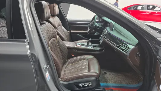 BMW 7 Series (G11) 745Le i M 2022 10