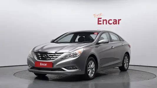 Hyundai YF LPI 2009