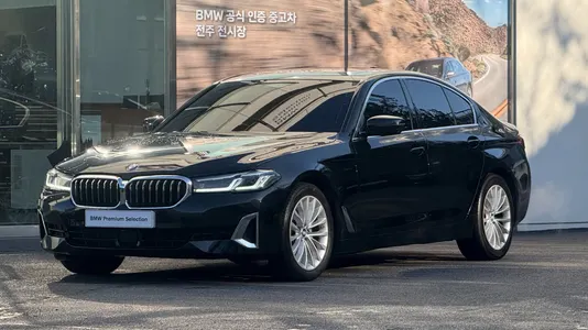 BMW 5 Series (G30) 520i 2023