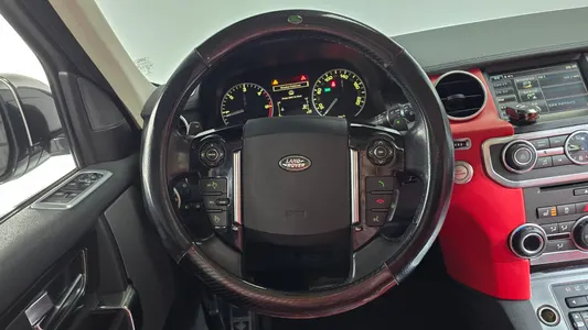 Land Rover 4 3.0 SDV6 SE 2015 13