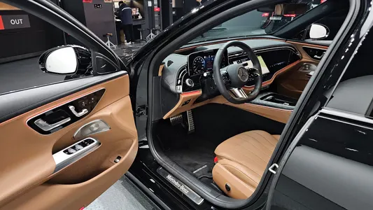 Mercedes-Benz E-Class W214 E450 4MATIC AMG Line 2025 11