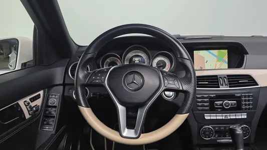 Mercedes-Benz C-Class W204 C200 CGI 2013 13