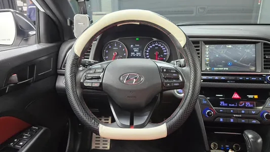 Hyundai AD 1.6 2017 13