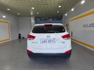 Hyundai ix 2WD LX20 2011 4