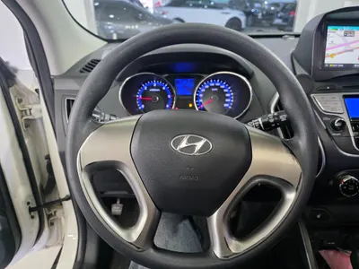 Hyundai ix 2WD LX20 2011 12
