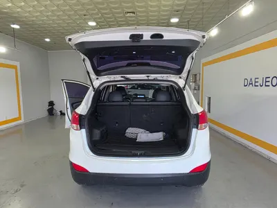 Hyundai ix 2WD LX20 2011 19