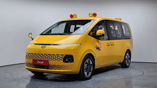 Hyundai Staria L3.5 2021
