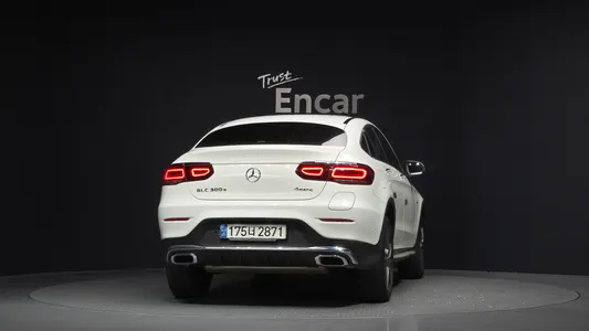 Mercedes-Benz GLC-Class X253 GLC300e 4MATIC 2021 4