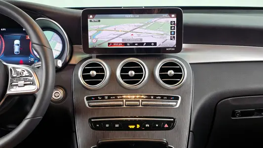Mercedes-Benz GLC-Class X253 GLC300e 4MATIC 2021 14