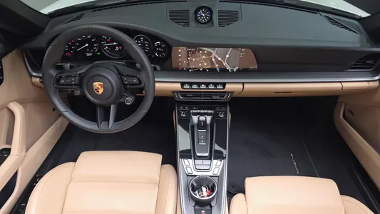 Porsche 911 (992) 2024 7