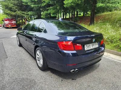 BMW 5 Series (F10) 520d 2011 4