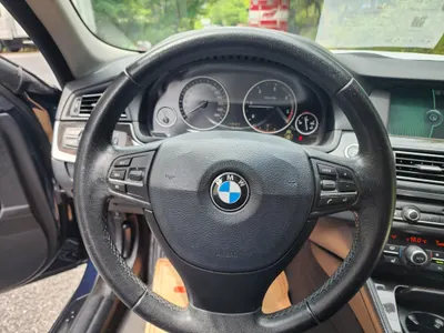 BMW 5 Series (F10) 520d 2011 13