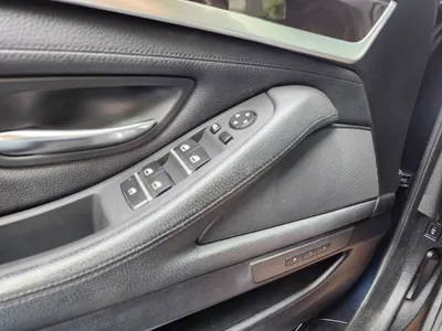 BMW 5 Series (F10) 520d 2011 18
