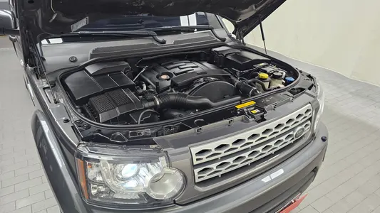 Land Rover 4 3.0 SDV6 SE 2013 6