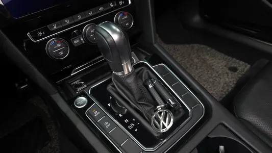 Volkswagen 아테온 2.0 TDI 2019 9