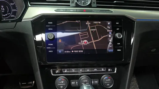 Volkswagen 아테온 2.0 TDI 2019 16
