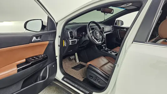 Kia 스포티지 더 볼드 2.0 2WD 2019 10