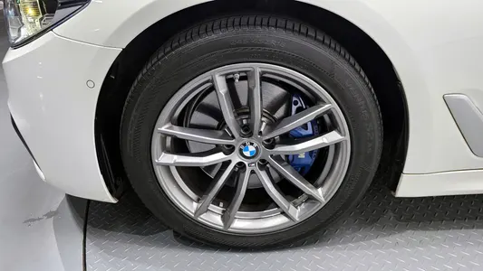 BMW 5 Series (G30) 530i xDrive M 2018 5