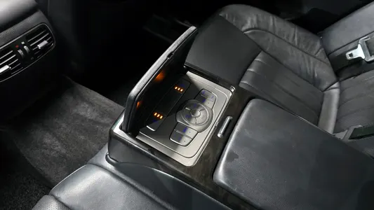 Hyundai 제네시스 BH330 2012 19