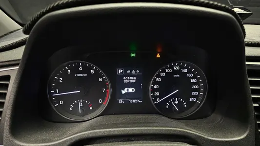 Hyundai AD 1.6 GDI 2016 8