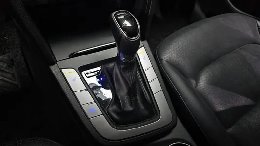 Hyundai AD 1.6 GDI 2016 9