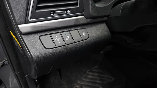 Hyundai AD 1.6 GDI 2016 18