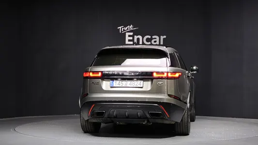 Land Rover 레인지로버 벨라 3.0 D300 R- HSE 2019 4