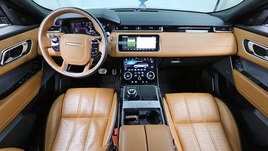Land Rover 레인지로버 벨라 3.0 D300 R- HSE 2019 7